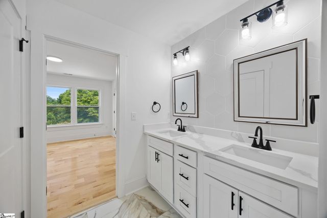 917 2nd Avenue, Greenville, SC 29611