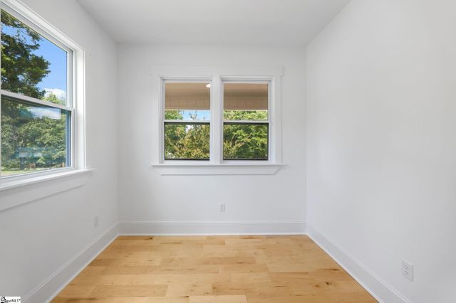 917 2nd Avenue, Greenville, SC 29611
