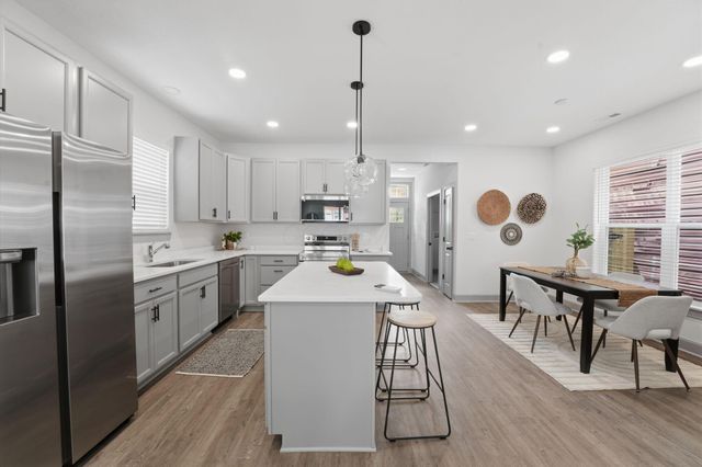 93 N Princeton Avenue, Columbus, OH 43222