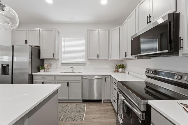 93 N Princeton Avenue, Columbus, OH 43222