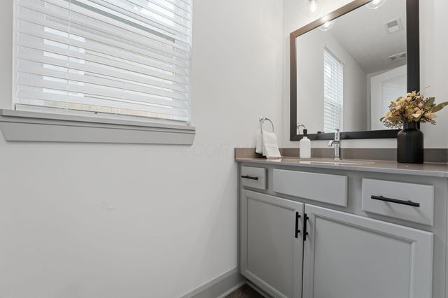 93 N Princeton Avenue, Columbus, OH 43222