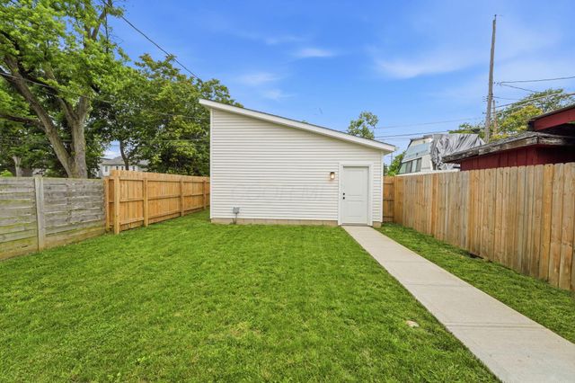 93 N Princeton Avenue, Columbus, OH 43222