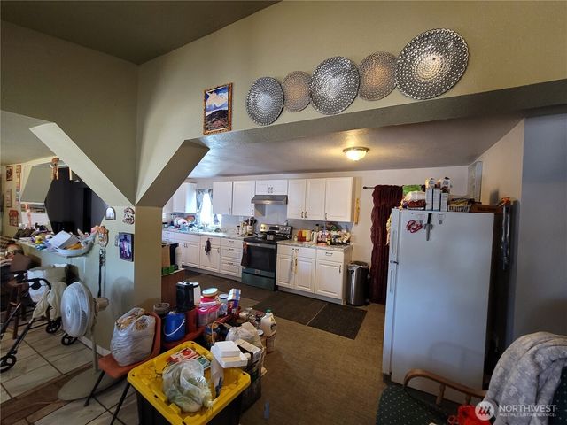 9951 & 9939 Highland Drive NE, Moses Lake, WA 98837