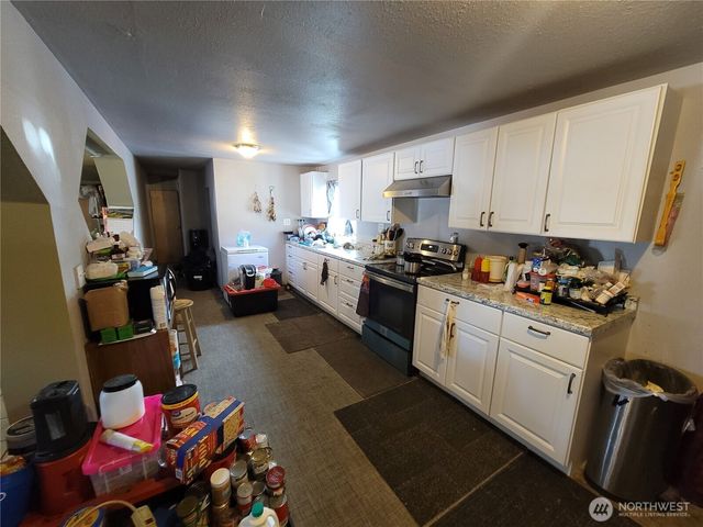 9951 & 9939 Highland Drive NE, Moses Lake, WA 98837