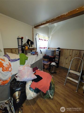 9951 & 9939 Highland Drive NE, Moses Lake, WA 98837
