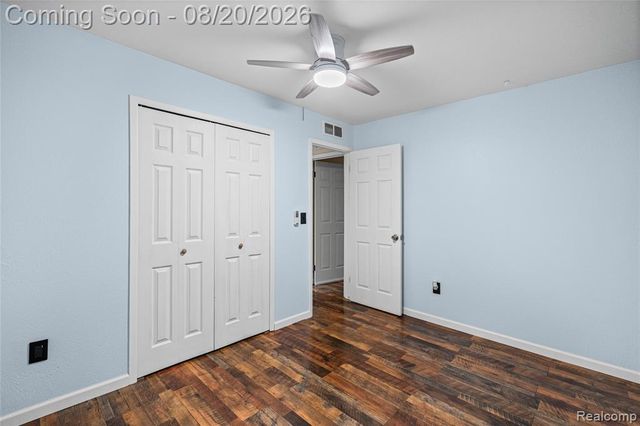 10880 Jackson Street, Belleville, MI 48111
