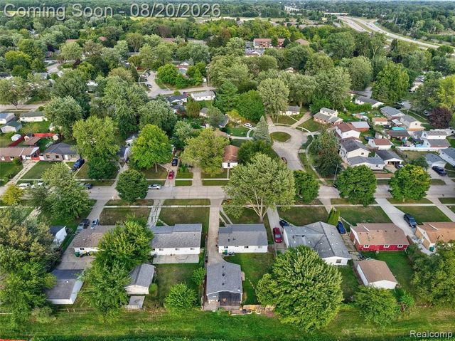10880 Jackson Street, Belleville, MI 48111