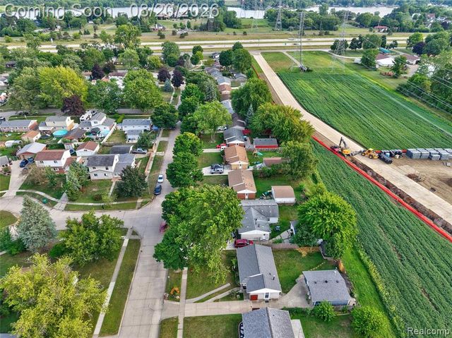 10880 Jackson Street, Belleville, MI 48111