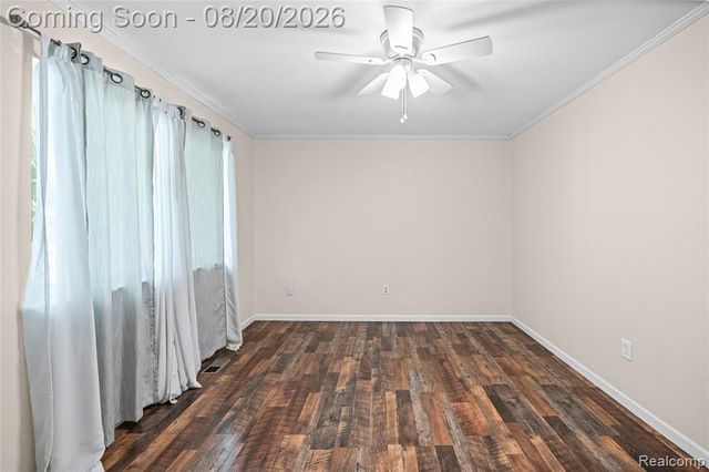10880 Jackson Street, Belleville, MI 48111