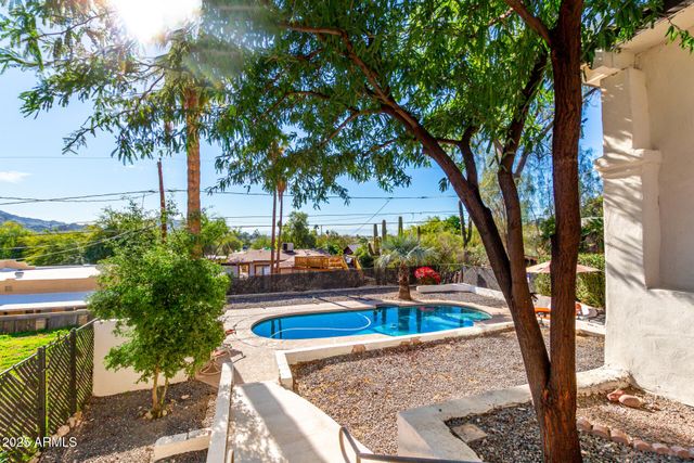 1409 E CORTEZ Street, Phoenix, AZ 85020