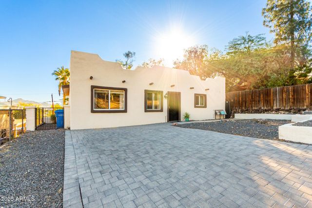 1409 E CORTEZ Street, Phoenix, AZ 85020