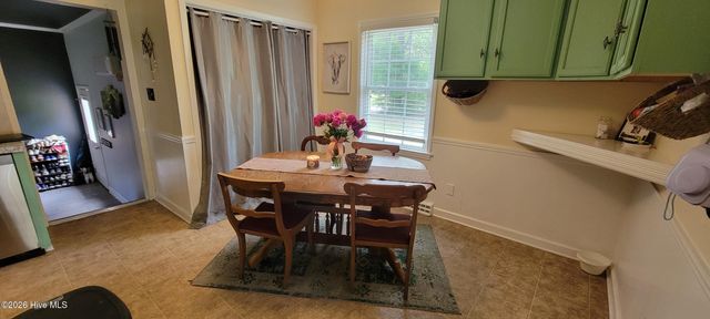 110 Landon Drive, Washington, NC 27889