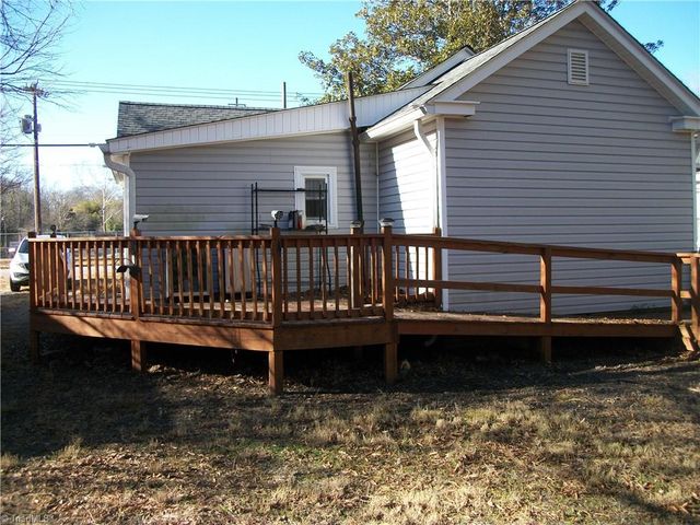 312 Bridge Street, Eden, NC 27288