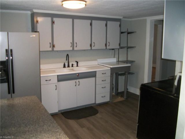 312 Bridge Street, Eden, NC 27288