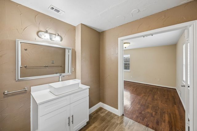 9007 Sweetwater Drive, Dallas, TX 75228