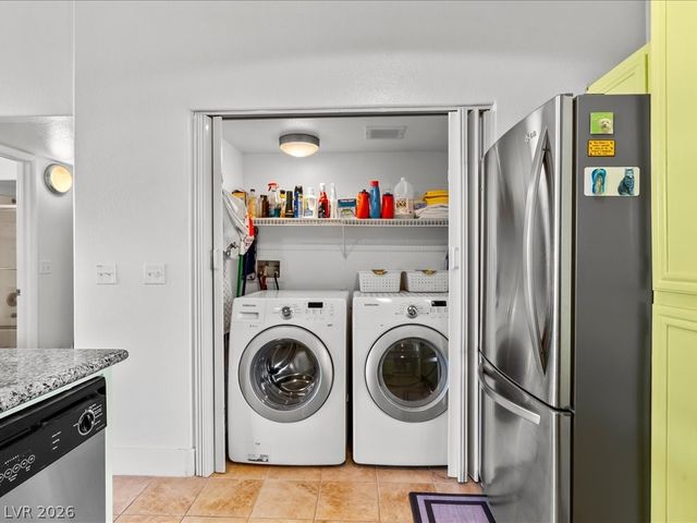 3125 North Buffalo Drive 2092, Las Vegas, NV 89128