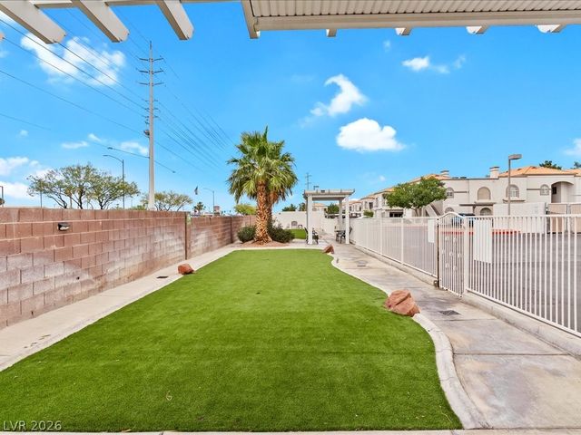 3125 North Buffalo Drive 2092, Las Vegas, NV 89128