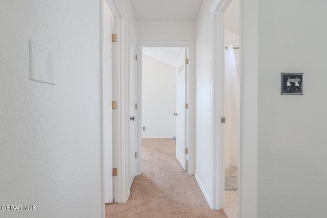 2025 RALPH JANES Place, El Paso, TX 79936