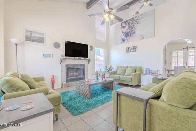 2025 RALPH JANES Place, El Paso, TX 79936
