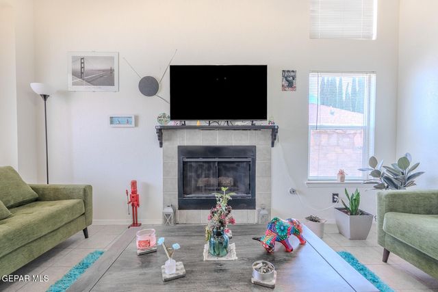 2025 RALPH JANES Place, El Paso, TX 79936