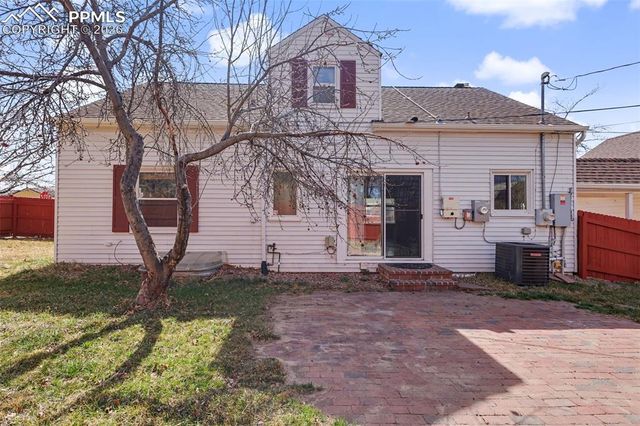 1426 E Cache La Poudre Street, Colorado Springs, CO 80909