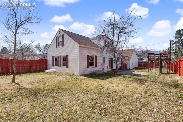 1426 E Cache La Poudre Street, Colorado Springs, CO 80909