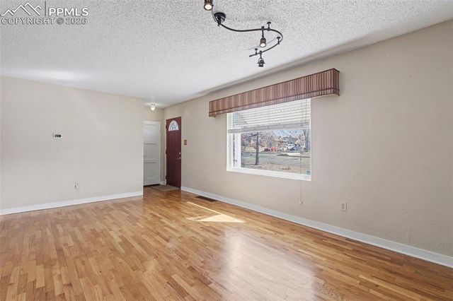 1426 E Cache La Poudre Street, Colorado Springs, CO 80909