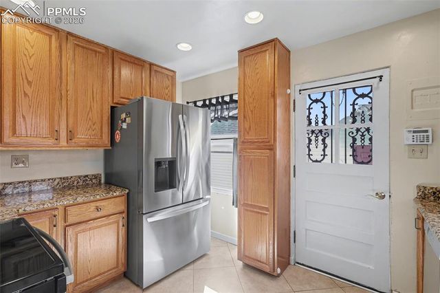 1426 E Cache La Poudre Street, Colorado Springs, CO 80909