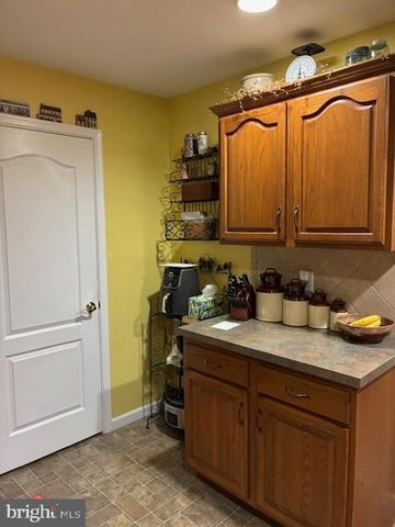 10 HARVEST DR, Ephrata, PA 17522