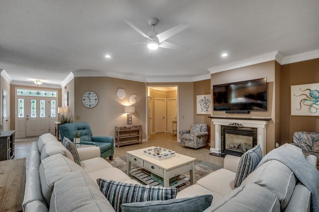 1204 Pine Valley Rd., North Myrtle Beach, SC 29582