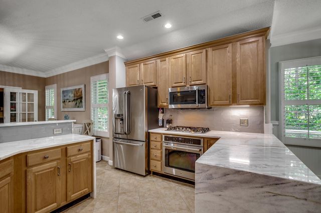 1204 Pine Valley Rd., North Myrtle Beach, SC 29582