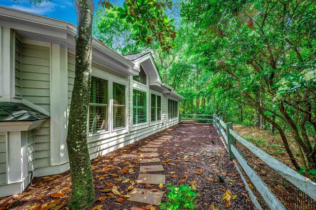 1204 Pine Valley Rd., North Myrtle Beach, SC 29582