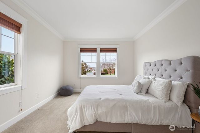 7276 Rosemount Circle, Tacoma, WA 98465