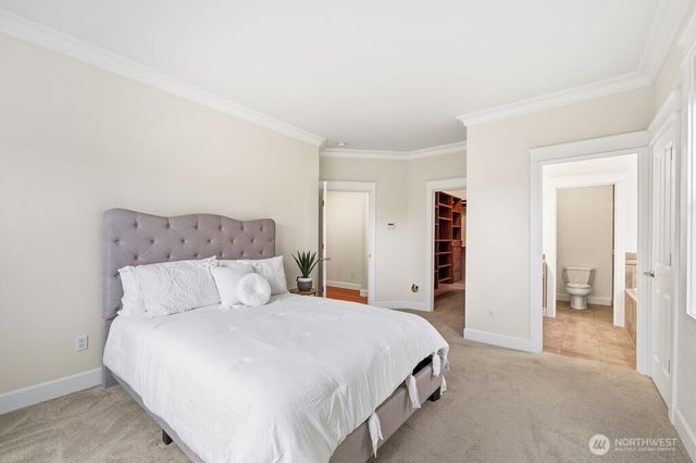 7276 Rosemount Circle, Tacoma, WA 98465