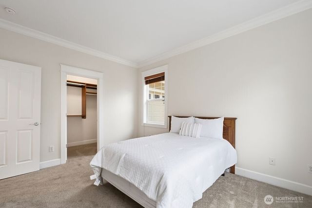 7276 Rosemount Circle, Tacoma, WA 98465