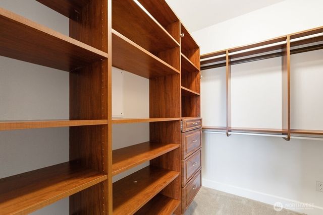 7276 Rosemount Circle, Tacoma, WA 98465