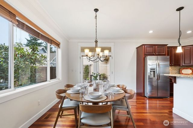 7276 Rosemount Circle, Tacoma, WA 98465