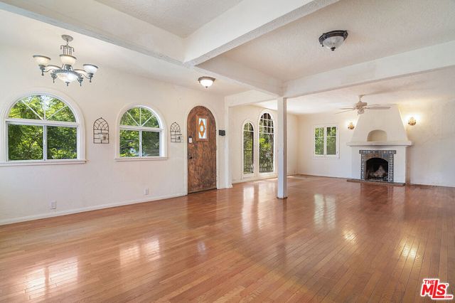 6133 Glen Tower Street, Los Angeles, CA 90068