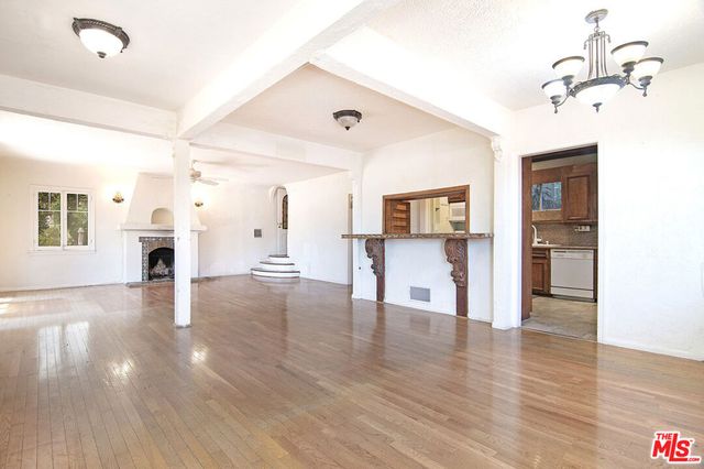 6133 Glen Tower Street, Los Angeles, CA 90068