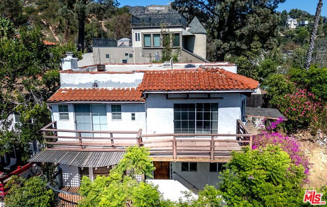 6133 Glen Tower Street, Los Angeles, CA 90068