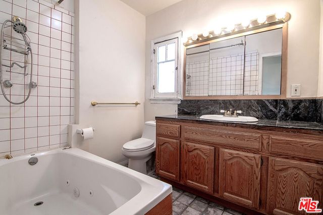 6133 Glen Tower Street, Los Angeles, CA 90068