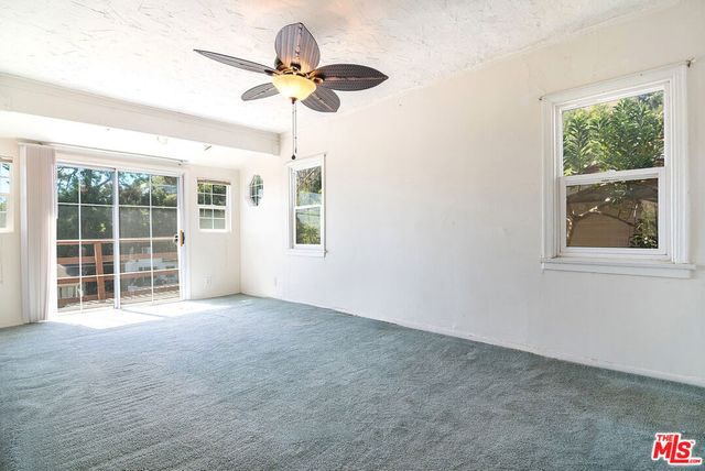 6133 Glen Tower Street, Los Angeles, CA 90068