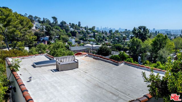 6133 Glen Tower Street, Los Angeles, CA 90068