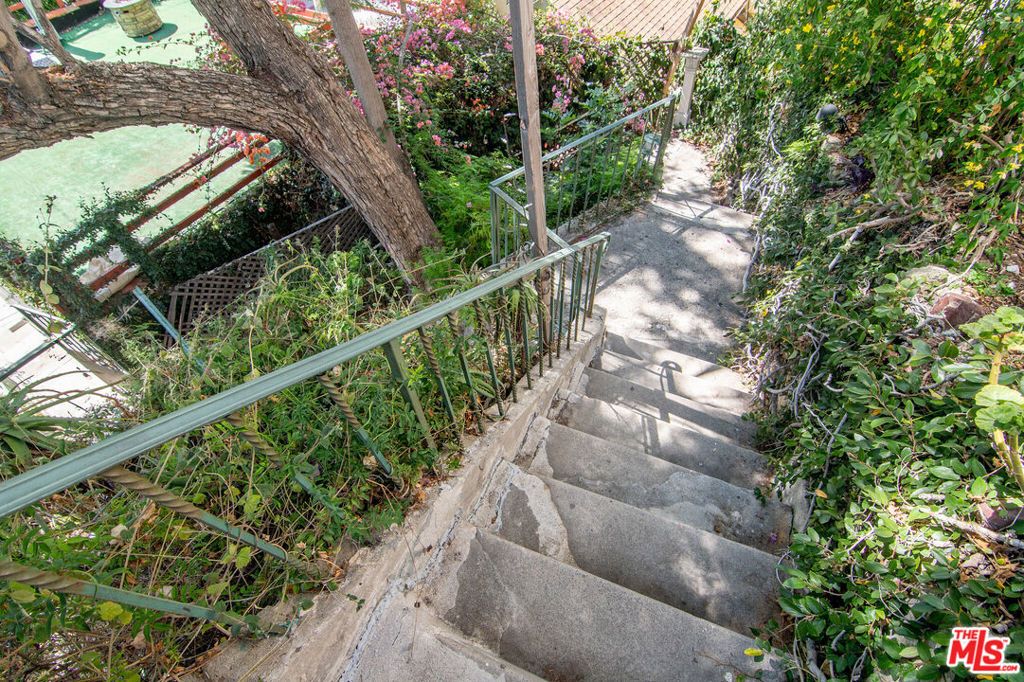 6133 Glen Tower Street, Los Angeles, CA 90068 — photo 5