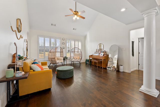 10412 PILOT ROCK RD, Collierville, TN 38017