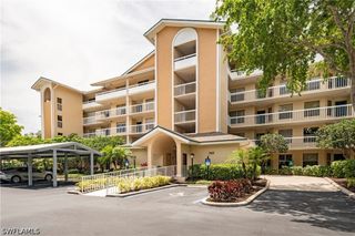 360 Horse Creek DR 303, Naples, FL 34110