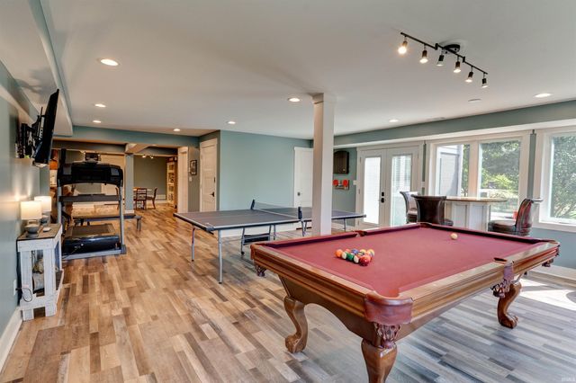 707 W Shepherds Lane, Santa Claus, IN 47579