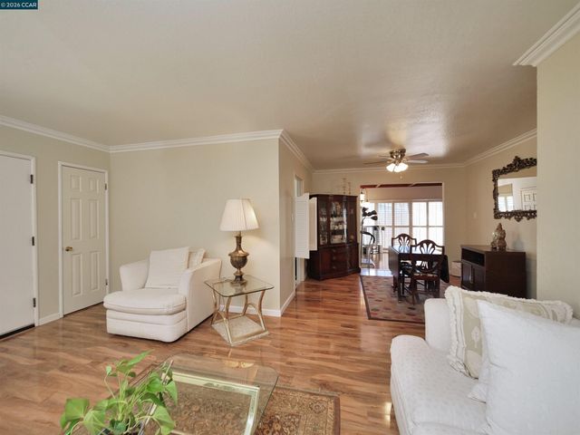 2979 Gilma Dr, Richmond, CA 94806