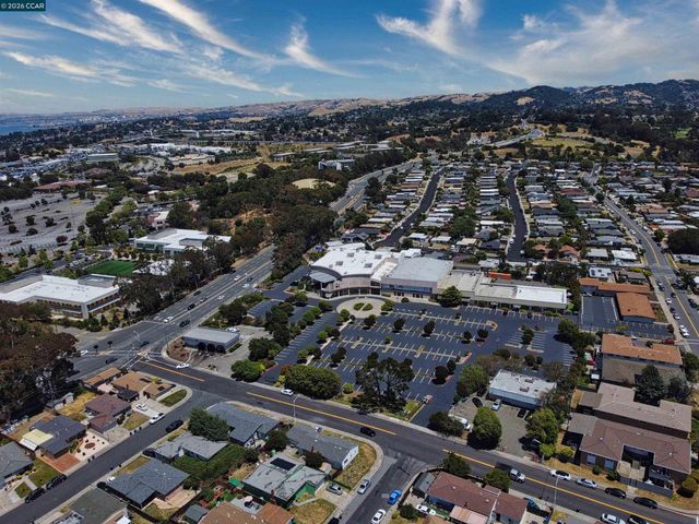 2979 Gilma Dr, Richmond, CA 94806