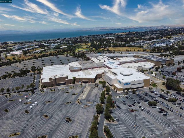 2979 Gilma Dr, Richmond, CA 94806